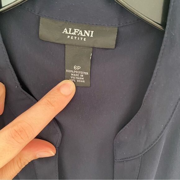 Alfani Women’s Color Block Mini Slip Dress Sleeveless Size 6P - Picture 2 of 3